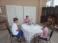 В краеведческом музее состоялась интересная тематическая беседа, посвященная Ильину дню — празднику