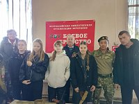 8 сентября обучающиеся филиала в с.Липовка приняли участие в марафоне и выставке военного вооружения