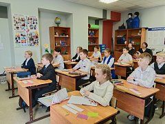 В школе села Широкий Карамыш прошел семинар «Школьный урок как основной ресурс обучения и воспитания обучающихся»