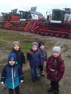 Воспитанники детского сада села Юнгеровка побывали с экскурсией на базе КФХ