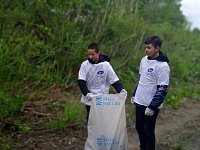 Специалисты  и волонтеры Лысогорского филиала ГБУ РЦ «Молодежь плюс» провели экологическую акцию «Чистый берег»