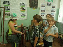 Школьники села Шереметьевка, летом  не только отдыхают