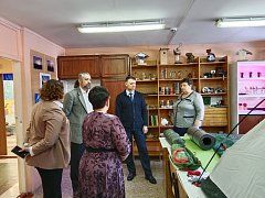 Министр образования Саратовской области посетил Лысогорский район
