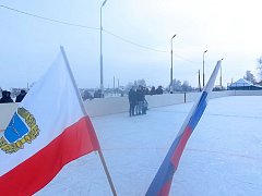 Хоккеисты "Подсолнуха" на своем льду обыграли команду "Звезда"!