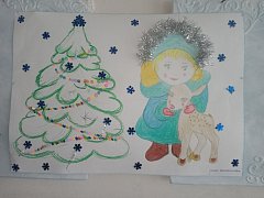 В преддверии Нового года в школе с. Невежкино прошел конкурс поделок и плакатов «Новогодний сюрприз»