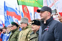 10 тысяч саратовцев пришли поддержать российских солдат 
