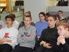 Лысогорские школьники приняли участие в онлайн - презентации книги И.Д. Смилевца