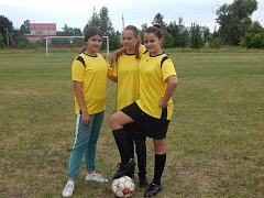 В Лысых Горах прошел муниципальный этап соревнований по футболу