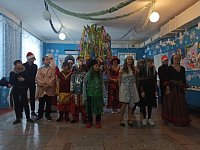 В школе поселка Яблочный прошло представление «Новогоднее чудо»