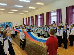 В школе №2 р.п. Лысые Горы  состоялась торжественная церемония посвящения в «Орлята России»