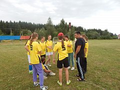 В Лысых Горах прошел муниципальный этап соревнований по футболу