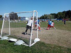В Лысых Горах состоялось торжественное открытие зональных соревнований по футболу среди юношей