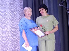 Медицинские работники Лысогорского района принимали поздравления с профессиональным праздником